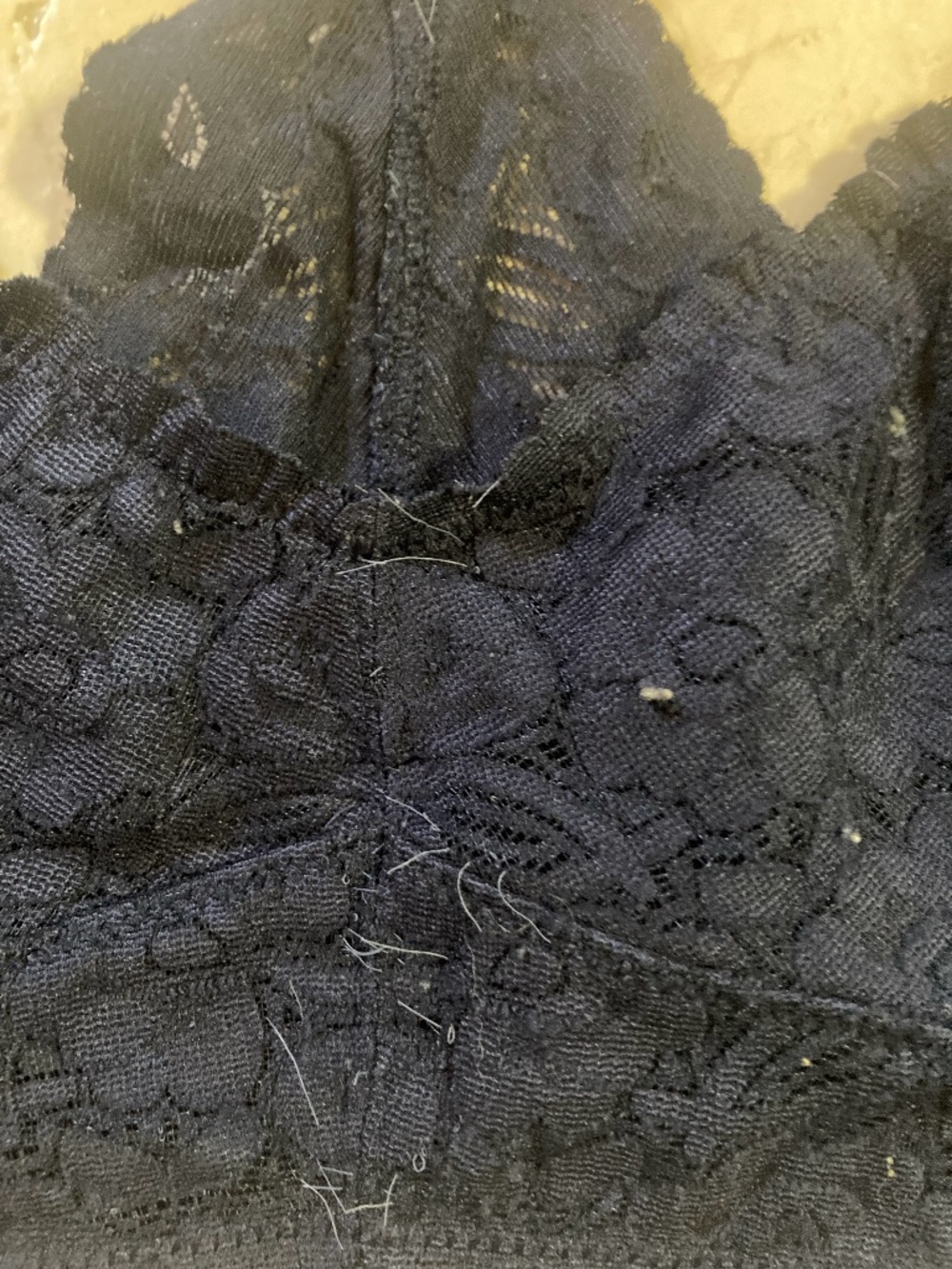 Intimately by Free People Lace Bra Bralette Navy Blue XL Flawed - Picture 2 of 7